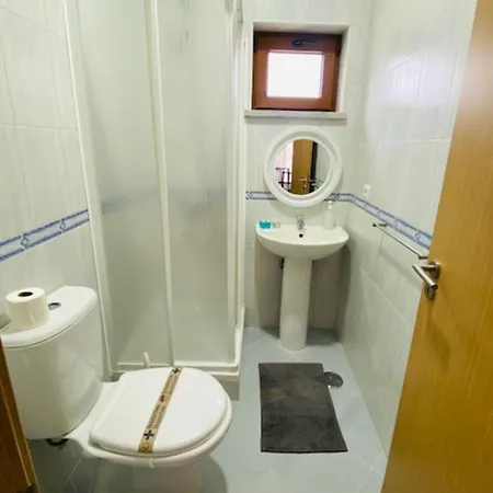 Swordfish Fortress View דירה פניש